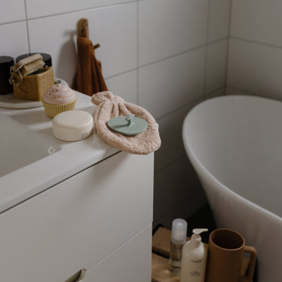 Organic Cotton Baby Bath Mitt – Soft & Absorbent Wash Mitt