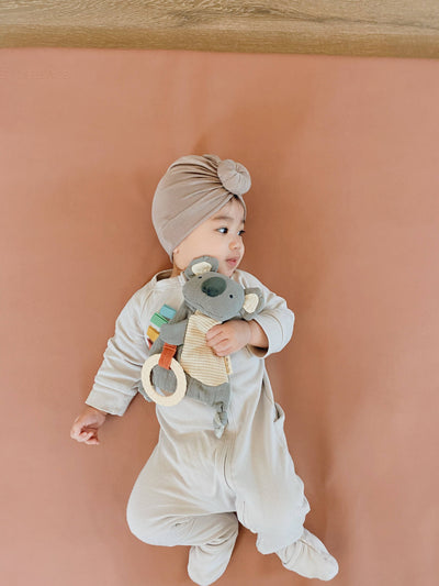 Bitzy Crinkle Sensory Toy with Teether – Bunny