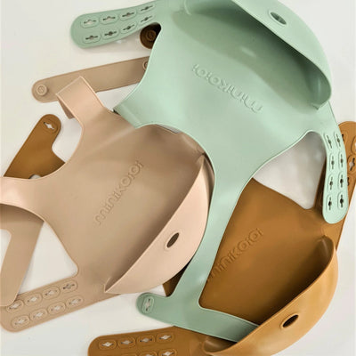 Silicone Bib – Food-Grade Baby Bib with Spill Pocket