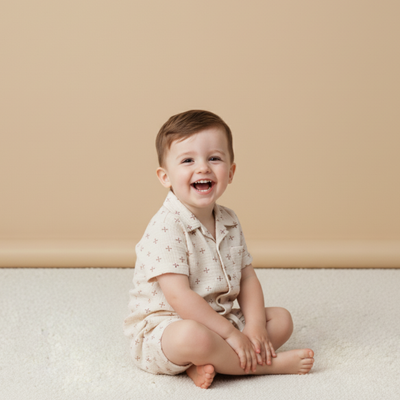 Makemake Organics Organic Shirt & Shorts Set - Cross