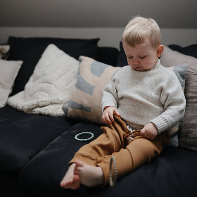 Mushie Pearl Teether Bracelet – Silicone Baby Teether