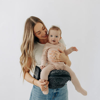 Tushbaby Hip Carrier