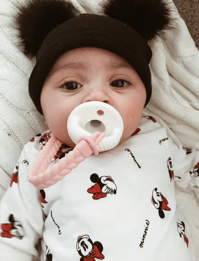 Sweetie Strap™ Silicone Pacifier Clip – Toast Beaded Design