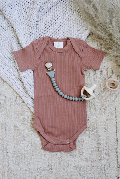Sweetie Strap™ Silicone Pacifier Clip – Toast Beaded Design