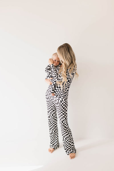 Bamboo Zip Pajamas | Black & White Wavy Checkerboard