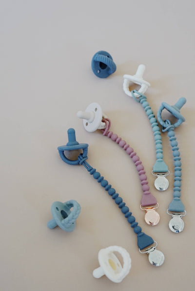 Sweetie Strap™ Silicone Pacifier Clip – Toast Beaded Design