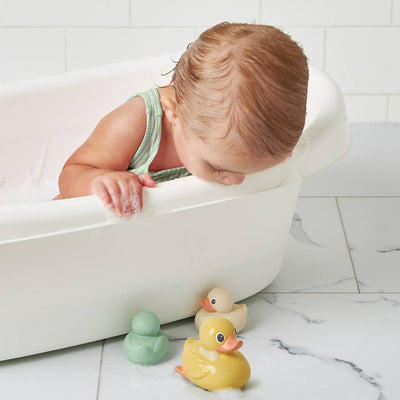 Itzy Ducky Family™ – Bath & Water Table Toys (Set of 3)