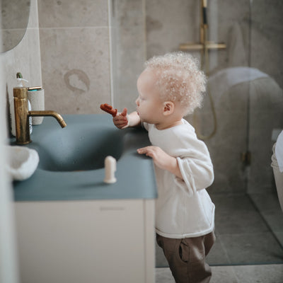 Mushie Finger Toothbrush Set – Silicone Baby Toothbrush