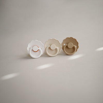 FRIGG Daisy Rubber Pacifier – Natural Latex Baby Pacifier