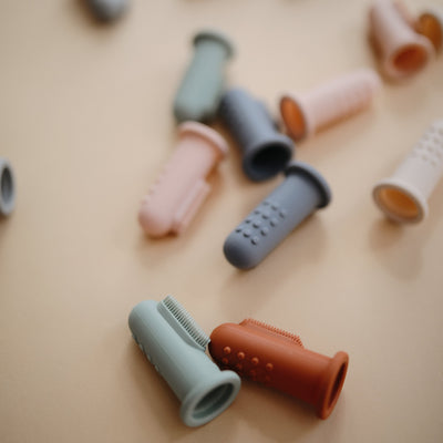 Mushie Finger Toothbrush Set – Silicone Baby Toothbrush