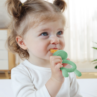 Freeze-N-Feed Mini Combo – Silicone Fresh Food Feeder + Mini Pineapple Nibble Tray