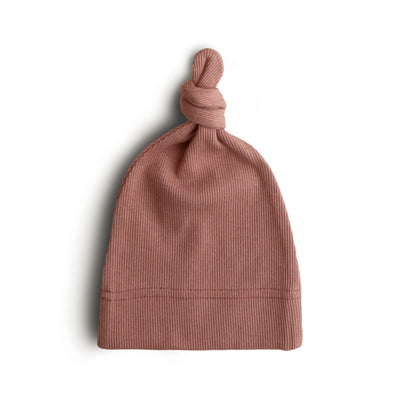 Mushie Organic Cotton Ribbed Baby Beanie – Newborn Knot Hat (0–3 Months)