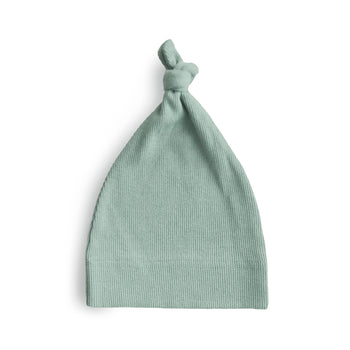 Mushie Organic Cotton Ribbed Baby Beanie – Newborn Knot Hat (0–3 Months)