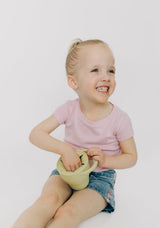 Ava & Oliver Collapsible Silicone Snack Cup