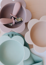 Ava & Oliver Silicone Flower Suction Bowl