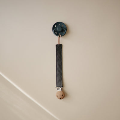 Linen Pacifier Clip Set
