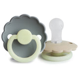 FRIGG Daisy Night Glow Silicone Pacifier – SilkySoft™ Glow-in-the-Dark Pacifier