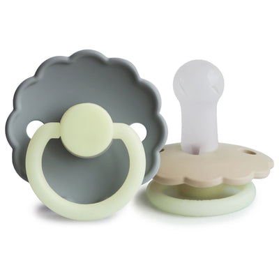 FRIGG Daisy Night Glow Silicone Pacifier – SilkySoft™ Glow-in-the-Dark Pacifier