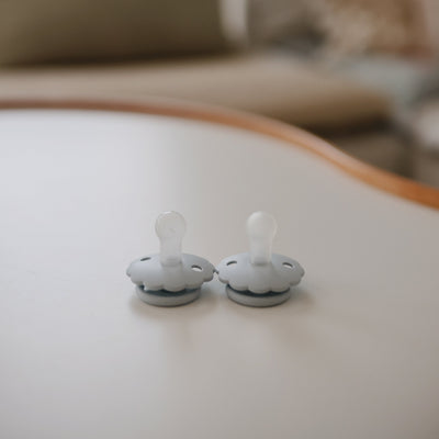 FRIGG Daisy Silicone Pacifier – SilkySoft™ Medical Grade Silicone
