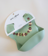 Ava & Oliver Silicone Bib