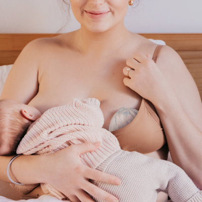 Haakaa Shell Wearable Silicone Breast Pump & Milk Collector – Hands-Free 100% Medical Grade Silicone