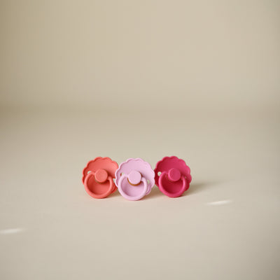 FRIGG Daisy Rubber Pacifier – Natural Latex Baby Pacifier