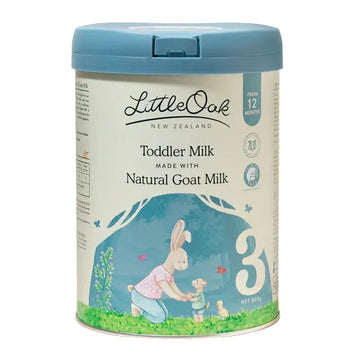 Little Oak toddler milk container with blue lid on a white background