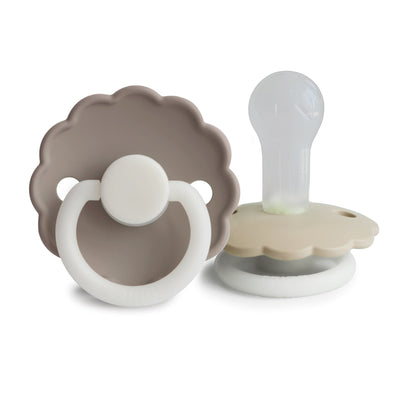 FRIGG Daisy Night Glow Silicone Pacifier – SilkySoft™ Glow-in-the-Dark Pacifier