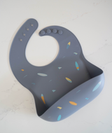 Ava & Oliver Silicone Bib