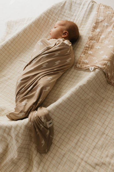 Bamboo Swaddle | Tan & Cream Lightning Bolt