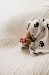 Bamboo Swaddle | Black & White Yin Yang