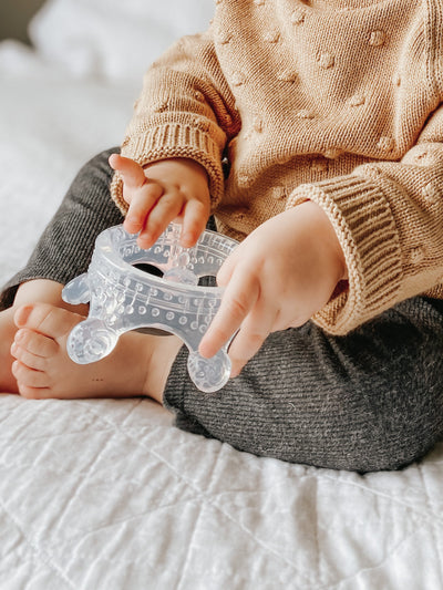 Haakaa Silicone Crown Teether 1 PK - Clear