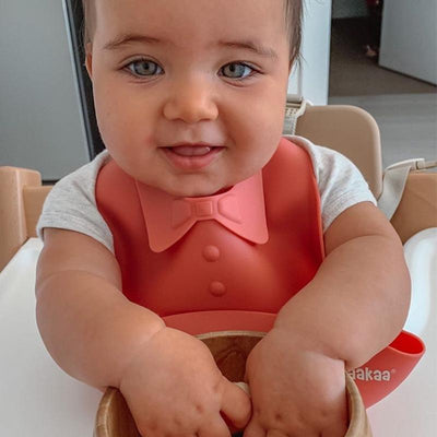 Haakaa Silicone Baby Bib – Food-Grade, BPA-Free Waterproof Bib for Babies
