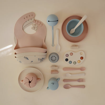 Mushie Silicone Pacifier Case – On-the-Go Pacifier Holder
