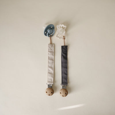 Linen Pacifier Clip Set
