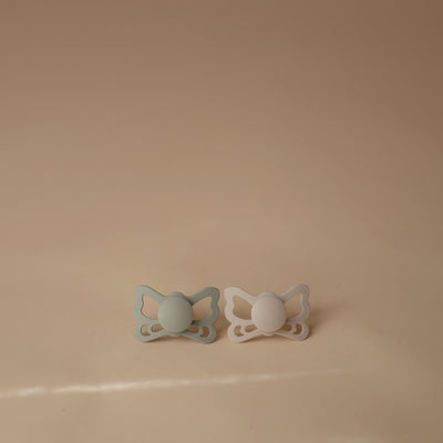 FRIGG Butterfly Silicone Pacifier – Anatomical Nipple