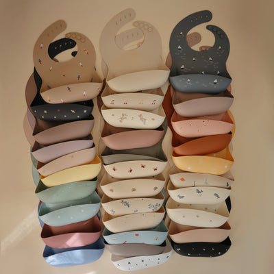 Mushie Silicone Baby Bib – Adjustable Catch-All Bib