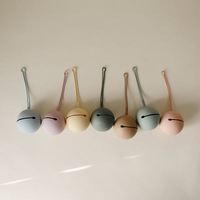 Mushie Silicone Pacifier Case – On-the-Go Pacifier Holder