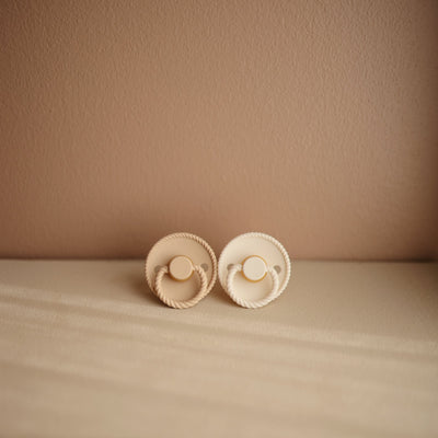 FRIGG Rope Silicone Pacifier – SilkySoft™ Medical Grade Silicone