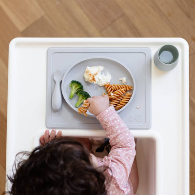 Ezpz Tiny Plate – Promoting Self-Feeding and Utensil Use