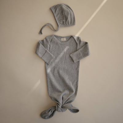 Mushie Organic Cotton Ribbed Baby Bonnet – Newborn Tie Hat