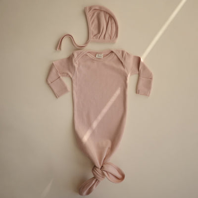 Mushie Organic Cotton Ribbed Baby Bonnet – Newborn Tie Hat
