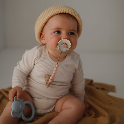 FRIGG Daisy Silicone Pacifier – SilkySoft™ Medical Grade Silicone